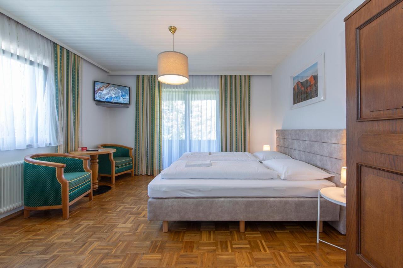 Tirolerhof Hotel Санкт Георген им Атергау Екстериор снимка