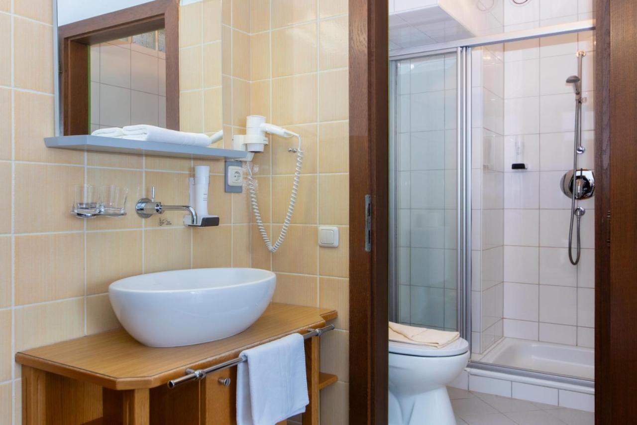 Tirolerhof Hotel Санкт Георген им Атергау Екстериор снимка